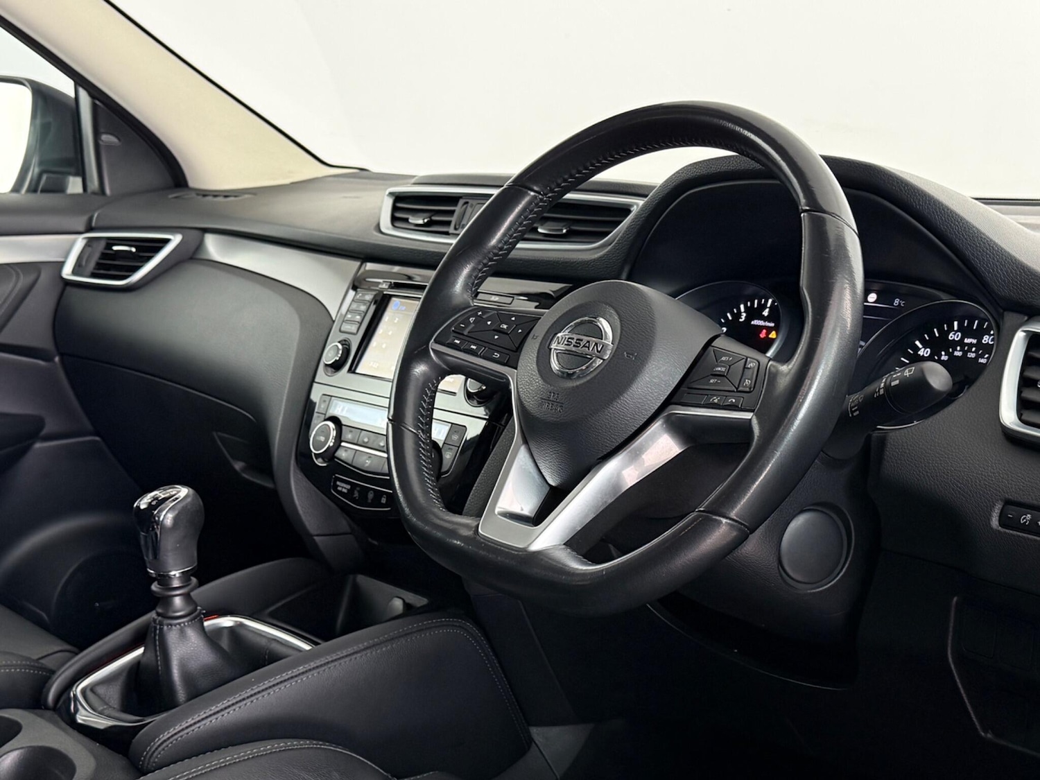 Used Nissan Qashqai 2018 for sale - 77268238: Photo 15