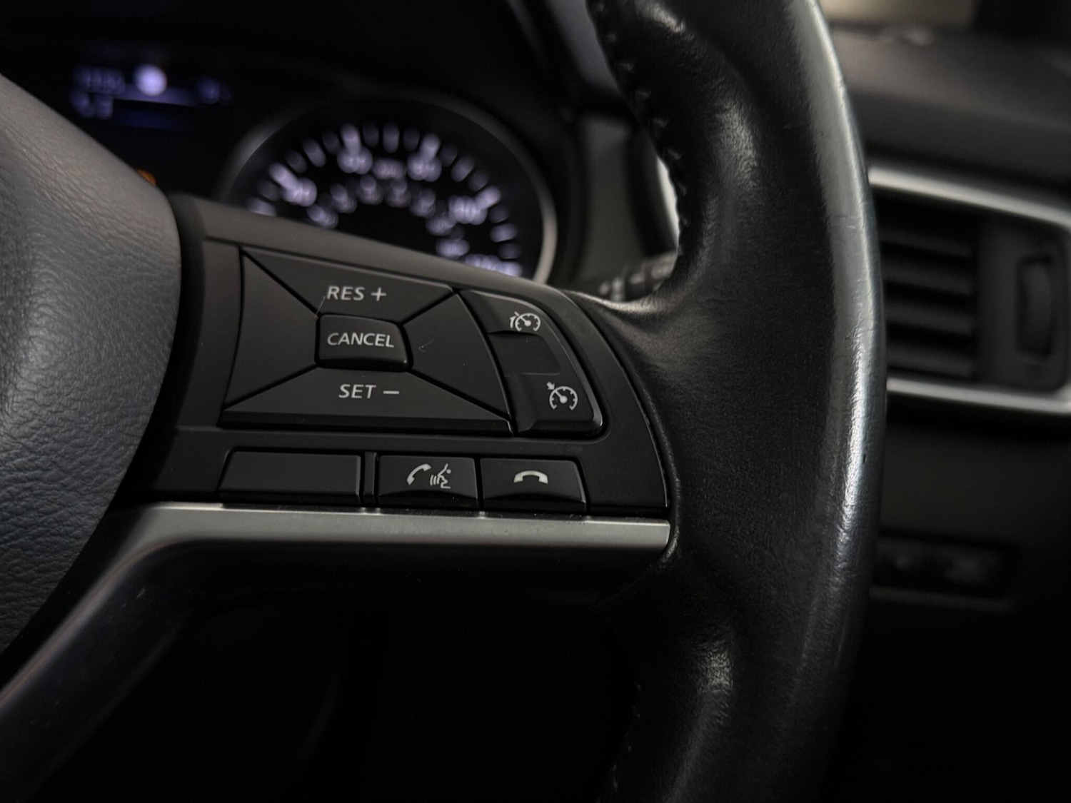 Used Nissan Qashqai 2018 for sale - 77268238: Photo 19