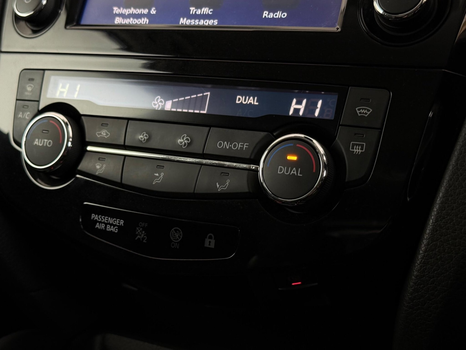 Used Nissan Qashqai 2018 for sale - 77268238: Photo 30