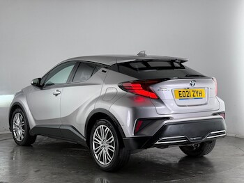 Used Toyota C-HR 2021 for sale - 77345776: Photo