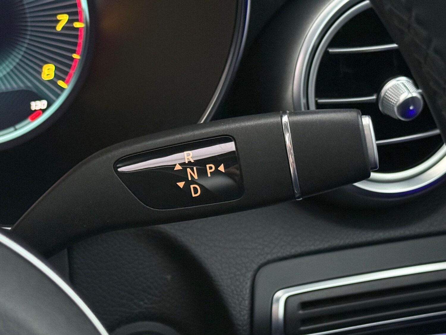 Used Mercedes-Benz C Class 2019 for sale - 78132087: Photo 21