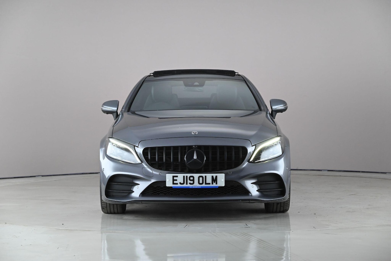 Used Mercedes-Benz C Class 2019 for sale - 78132087: Photo 5