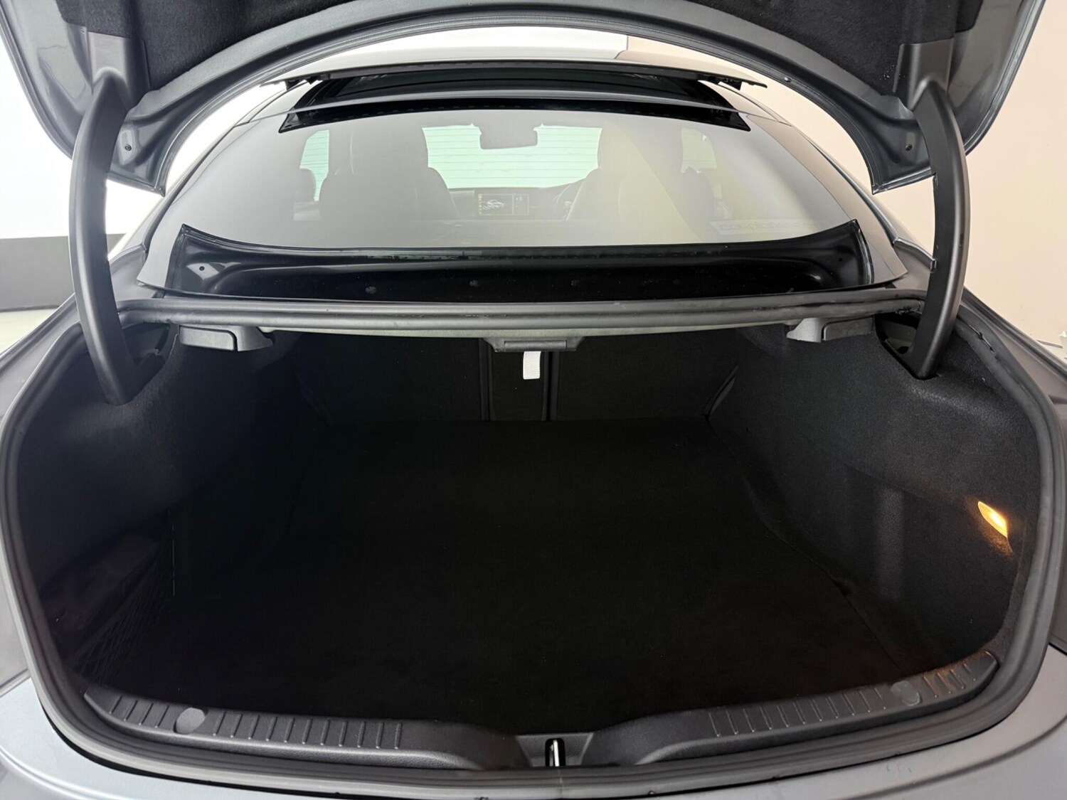 Used Mercedes-Benz C Class 2019 for sale - 78132087: Photo 8