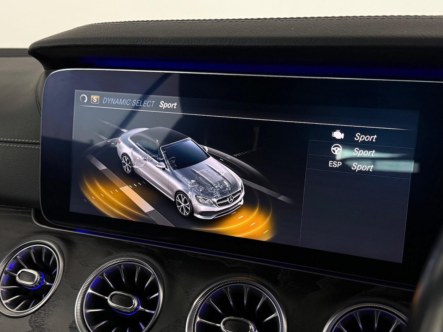 Used Mercedes-Benz E Class 2019 for sale - 77221583: Photo 35