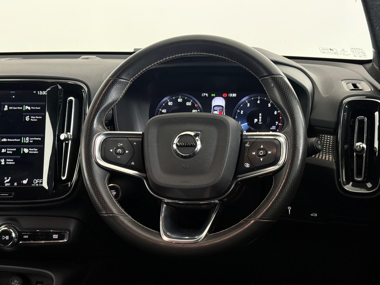 Used Volvo XC40 2021 for sale - 77222101: Photo 21