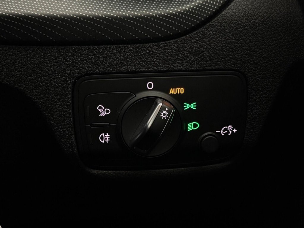 Used Audi Q2 2018 for sale - 75814829: Photo 27