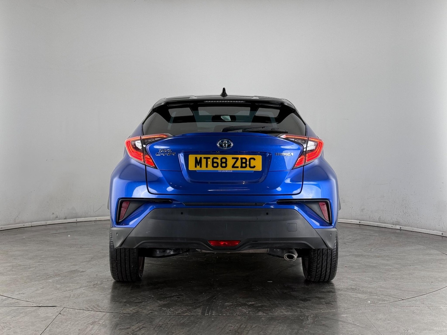 Used Toyota C-HR 2018 for sale - 77246910: Photo 3