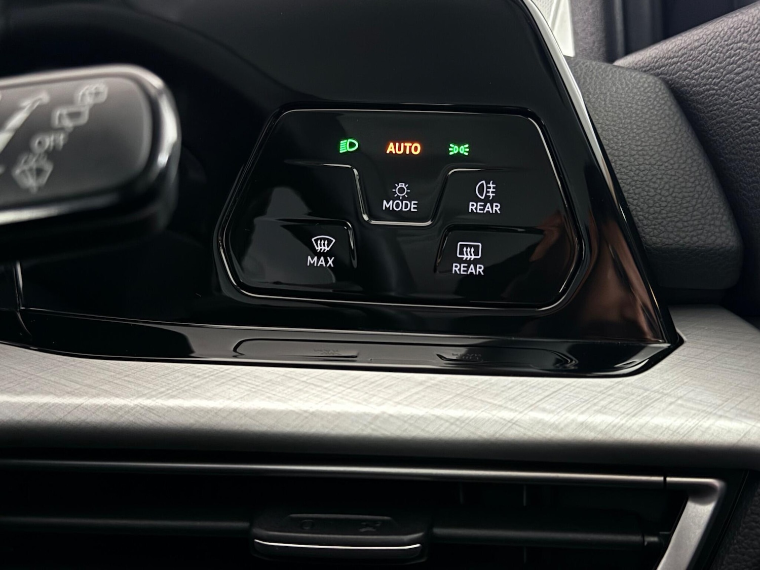 Used Volkswagen Golf 2020 for sale - 77243378: Photo 35