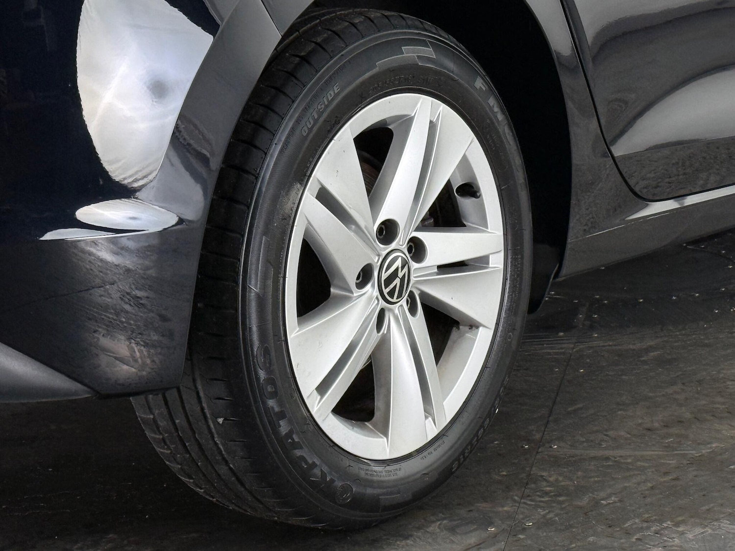 Used Volkswagen Golf 2020 for sale - 77243378: Photo 9