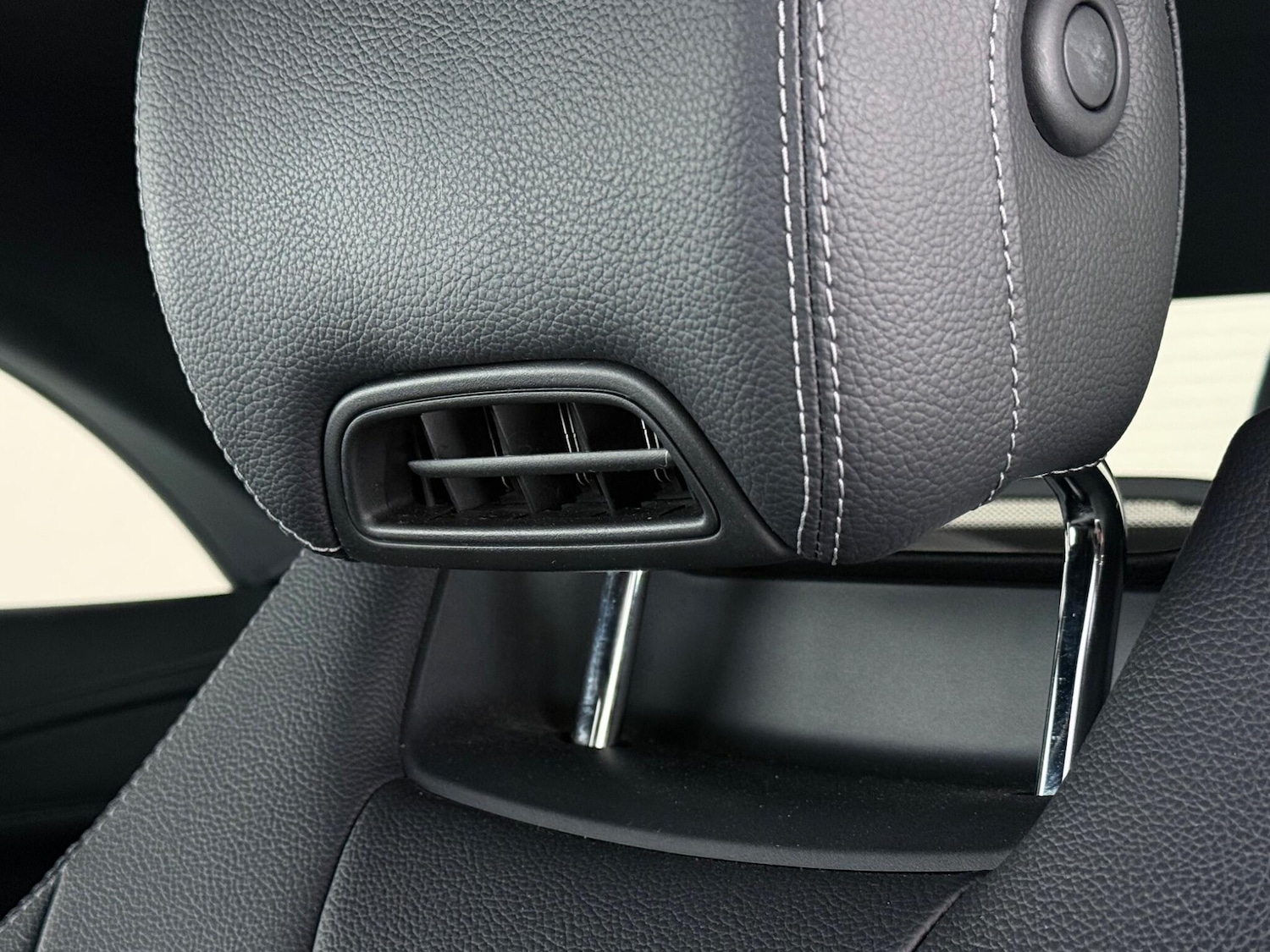 Used Mercedes-Benz C Class 2018 for sale - 78150466: Photo 22