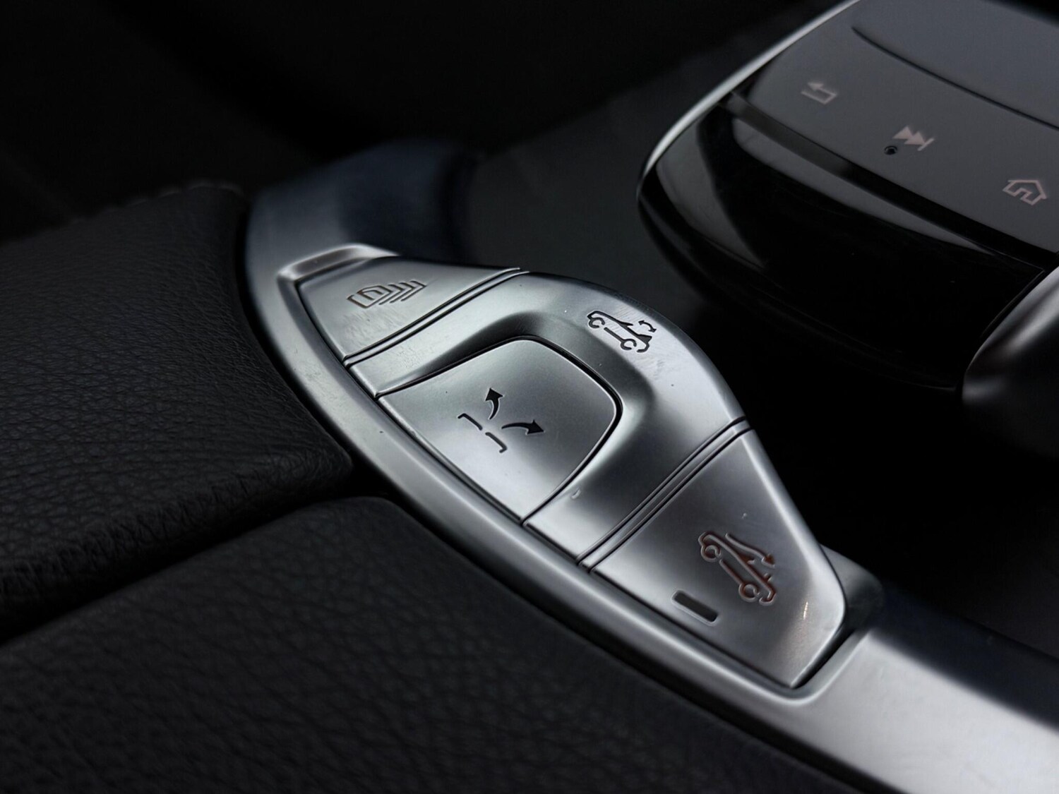 Used Mercedes-Benz C Class 2018 for sale - 78150466: Photo 33