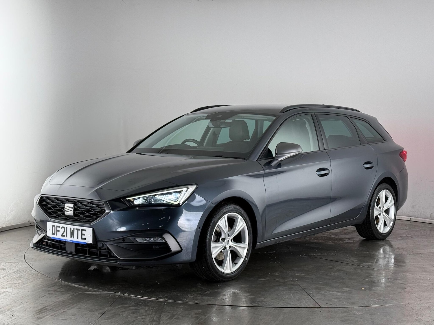 Used SEAT Leon 2021 for sale - 77247061: Photo 3