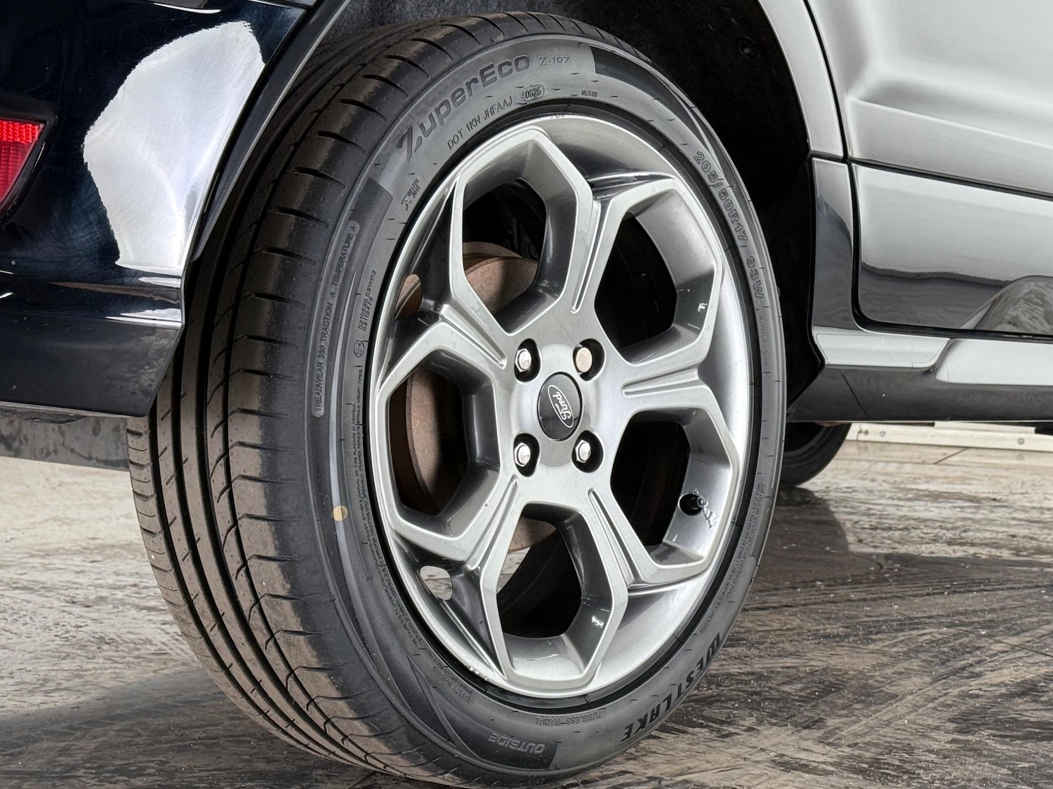 Used Ford Ecosport 2018 for sale - 77217009: Photo 9