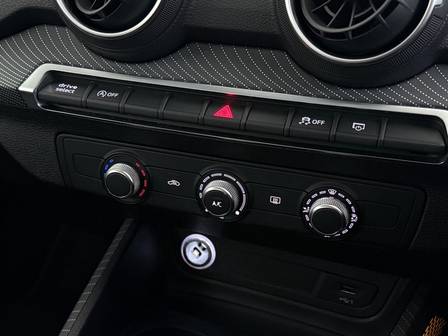 Used Audi Q2 2018 for sale - 76467458: Photo 42