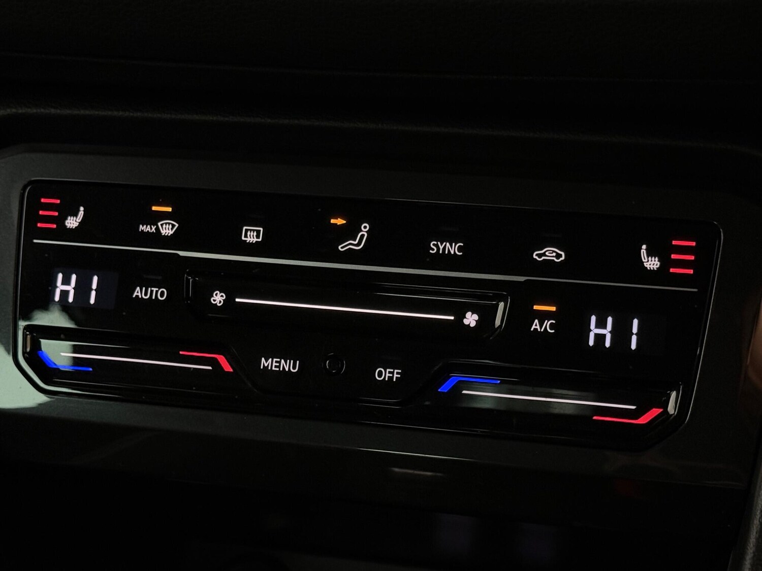 Used Volkswagen Tiguan 2021 for sale - 77803036: Photo 21