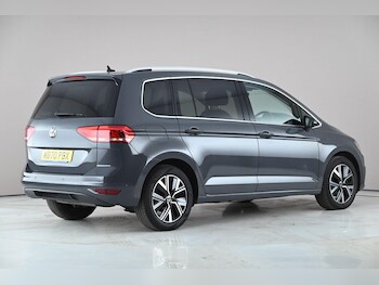 Used Volkswagen Touran 2021 for sale - 78048357: Photo