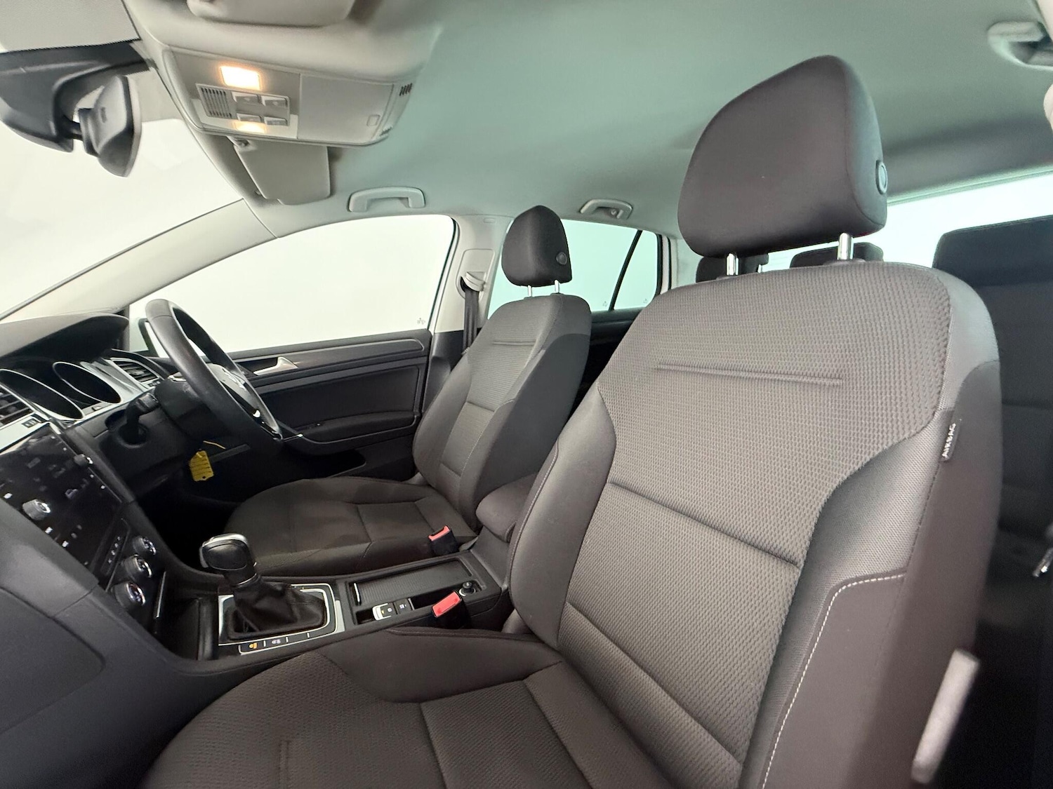 Used Volkswagen Golf 2019 for sale - 76466805: Photo 16