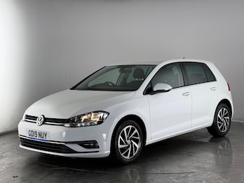Used Volkswagen Golf 2019 for sale - 76466805: Photo