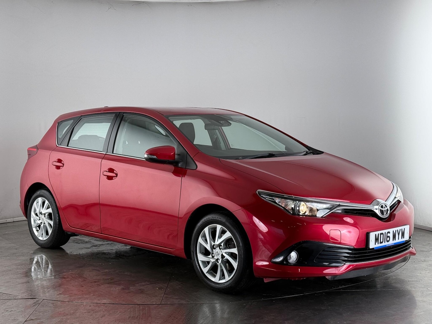 Used Toyota Auris 2016 for sale - 76801309: Photo 1