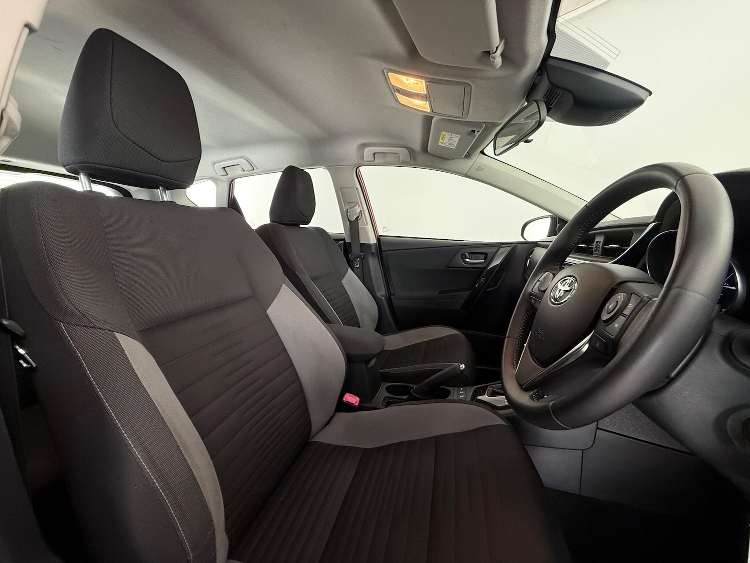 Used Toyota Auris 2016 for sale - 76801309: Photo 15