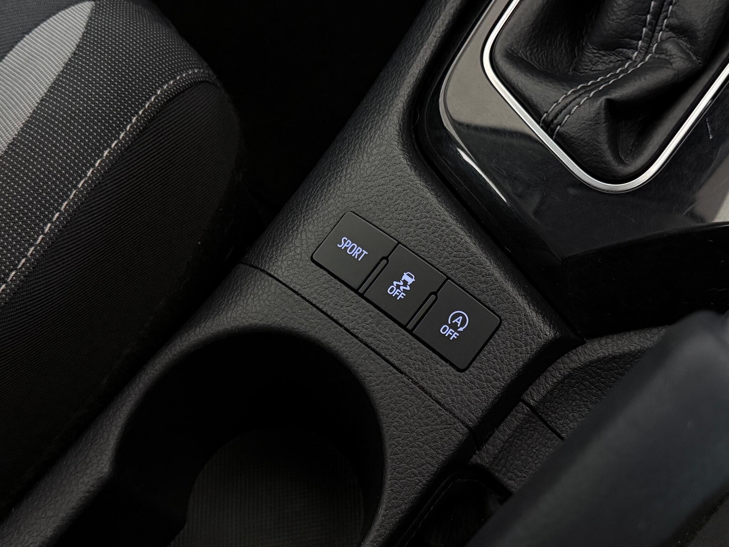 Used Toyota Auris 2016 for sale - 76801309: Photo 37