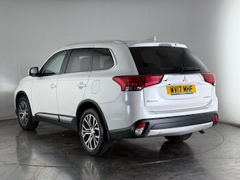 Used Mitsubishi Outlander 2017 for sale - 75859879: Photo