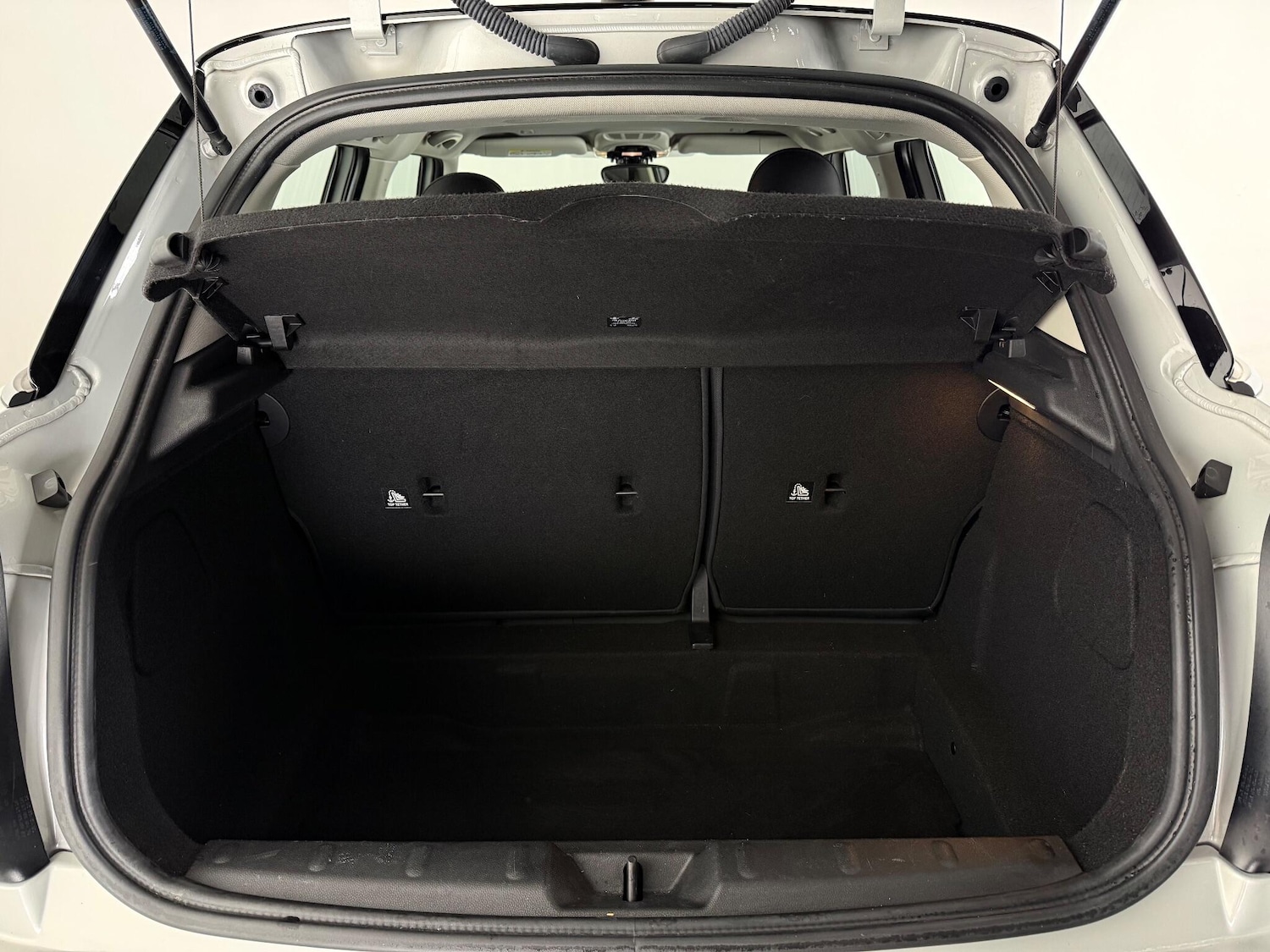 Used MINI Hatch 2019 for sale - 76467080: Photo 14