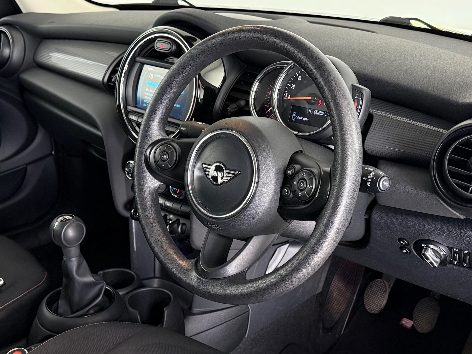 Used MINI Hatch 2019 for sale - 76467080: Photo 16