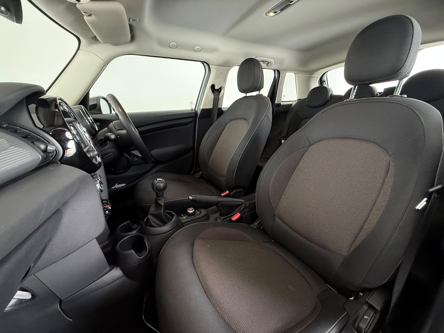 Used MINI Hatch 2019 for sale - 76467080: Photo 19