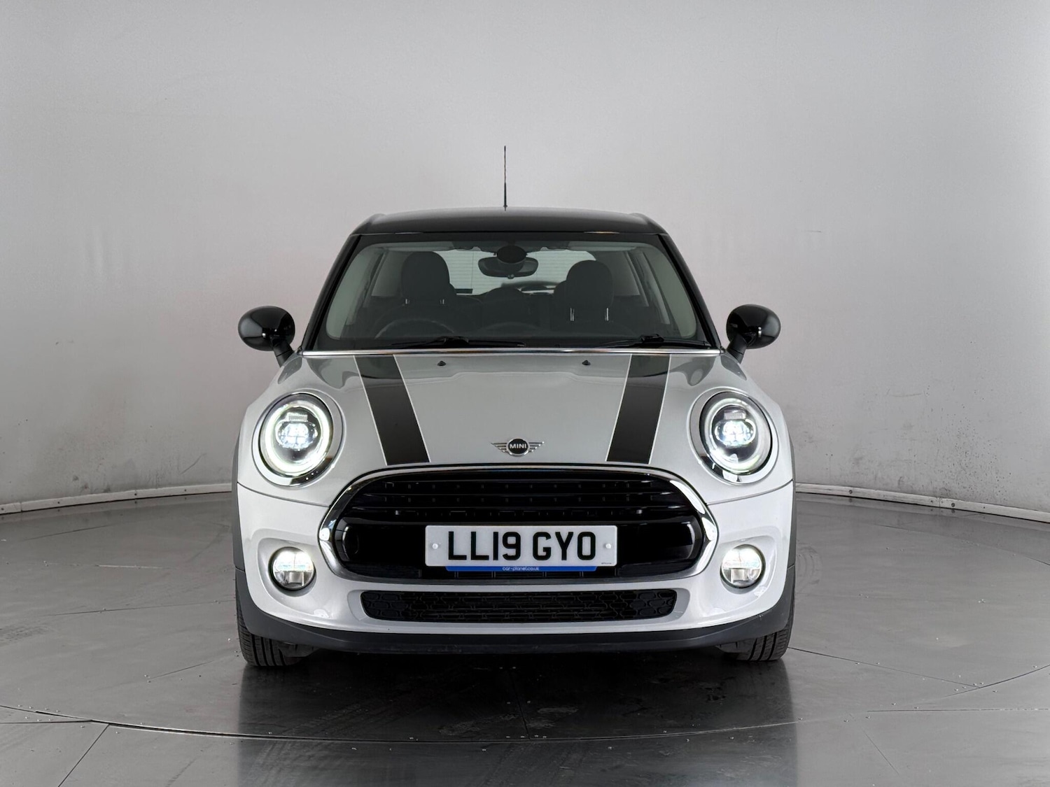 Used MINI Hatch 2019 for sale - 76467080: Photo 8