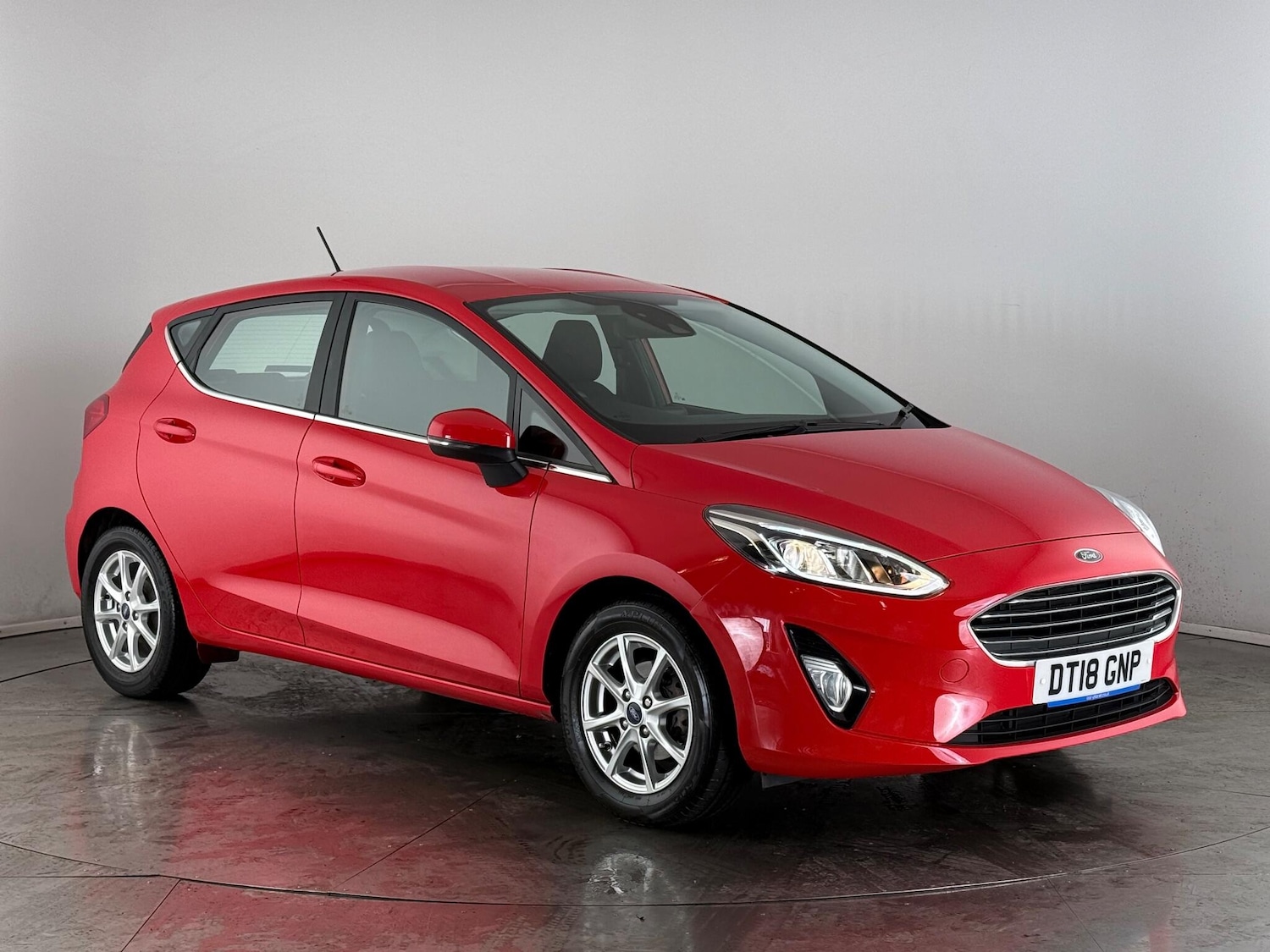 Used Ford Fiesta 2018 for sale - 76467153: Photo 1
