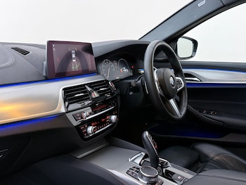 Used BMW 5 Series 2019 for sale - 79202706: Photo