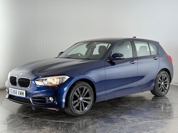 Used BMW 1 Series 2018 for sale - 75460402: Photo