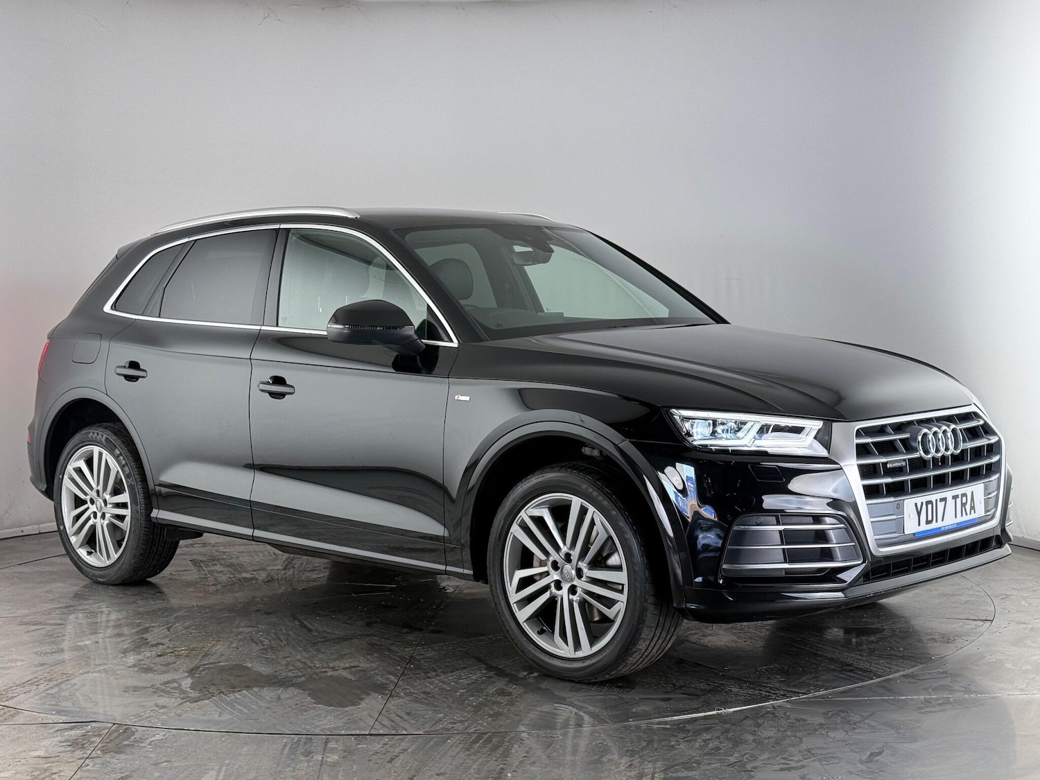 Used Audi Q5 2017 for sale - 76467310: Photo 1