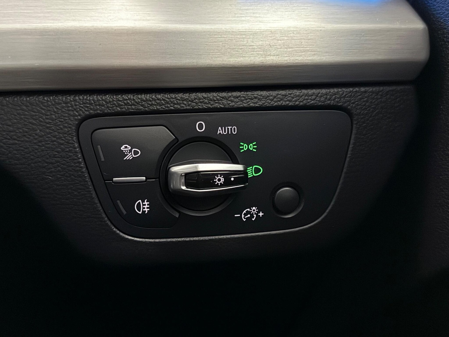 Used Audi Q5 2017 for sale - 76467310: Photo 22