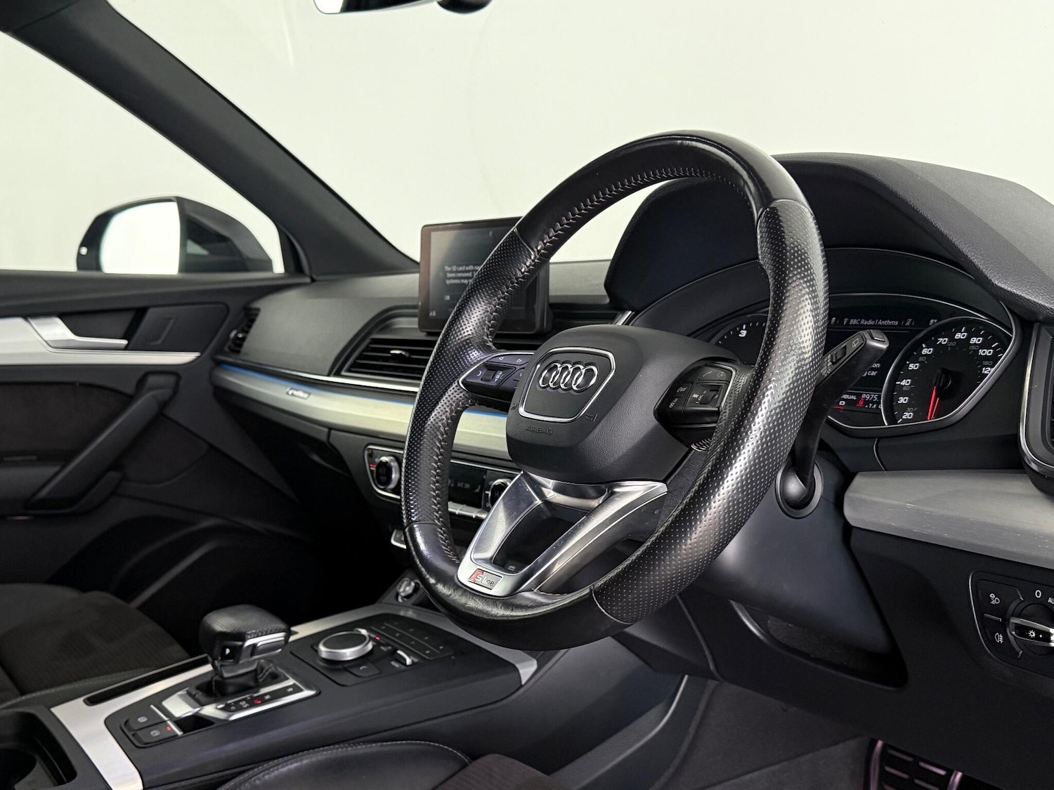 Used Audi Q5 2017 for sale - 76467310: Photo 24