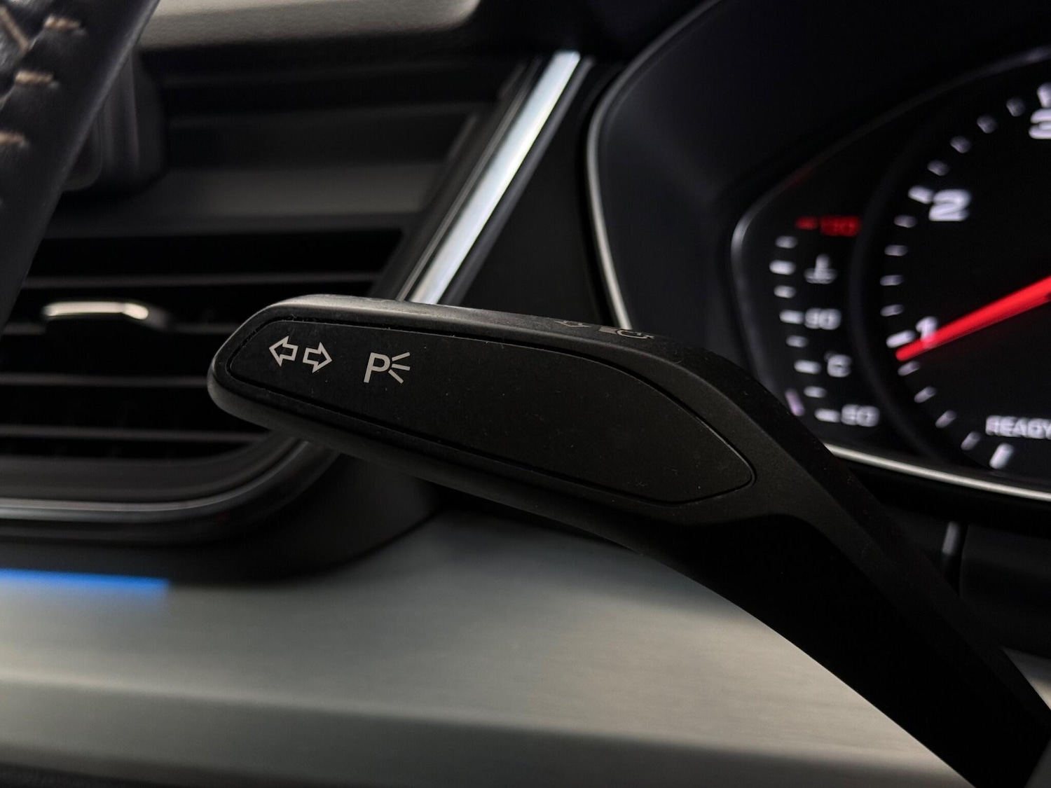 Used Audi Q5 2017 for sale - 76467310: Photo 30