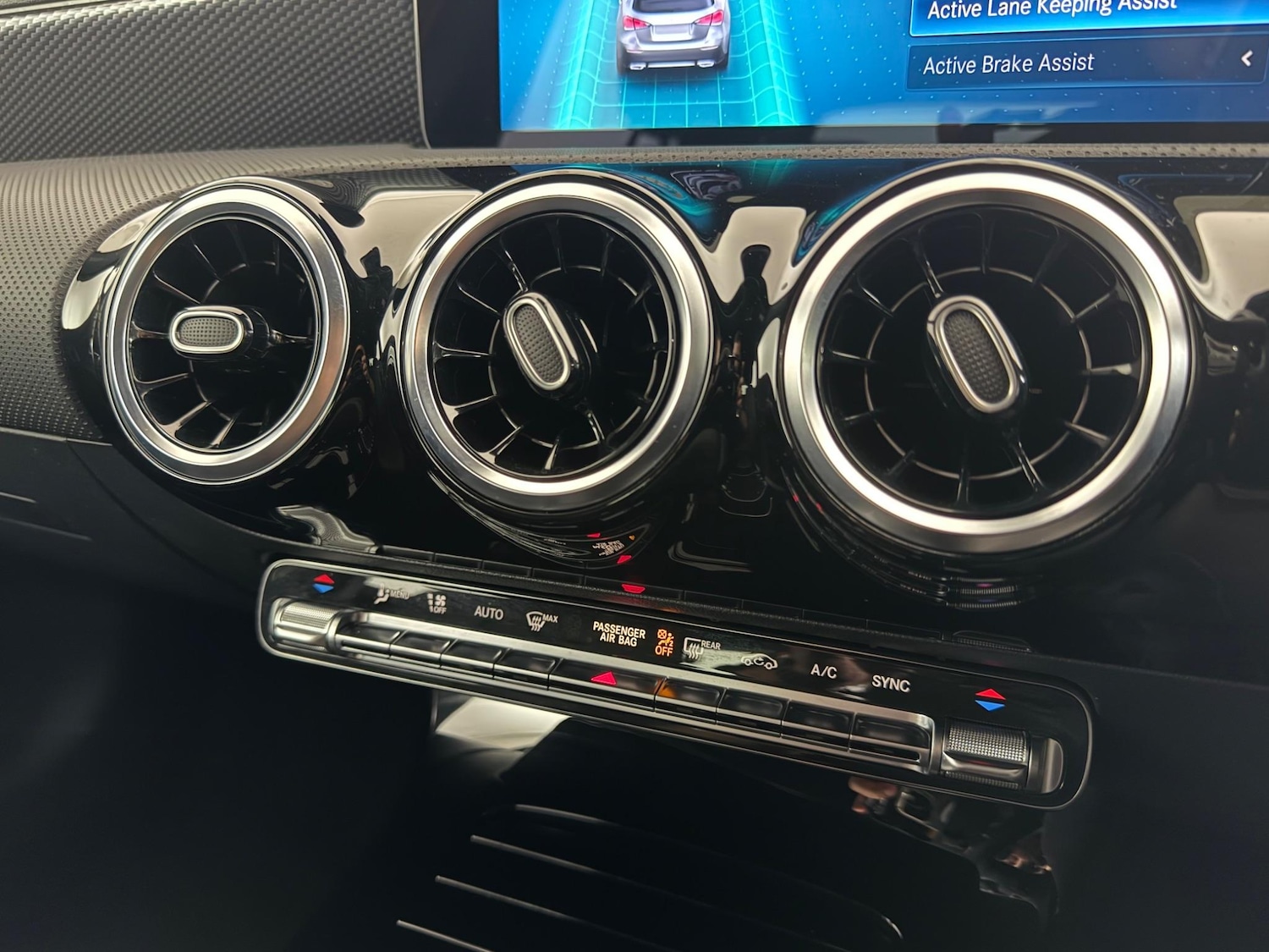 Used Mercedes-Benz A-Class 2022 for sale - 77243908: Photo 33