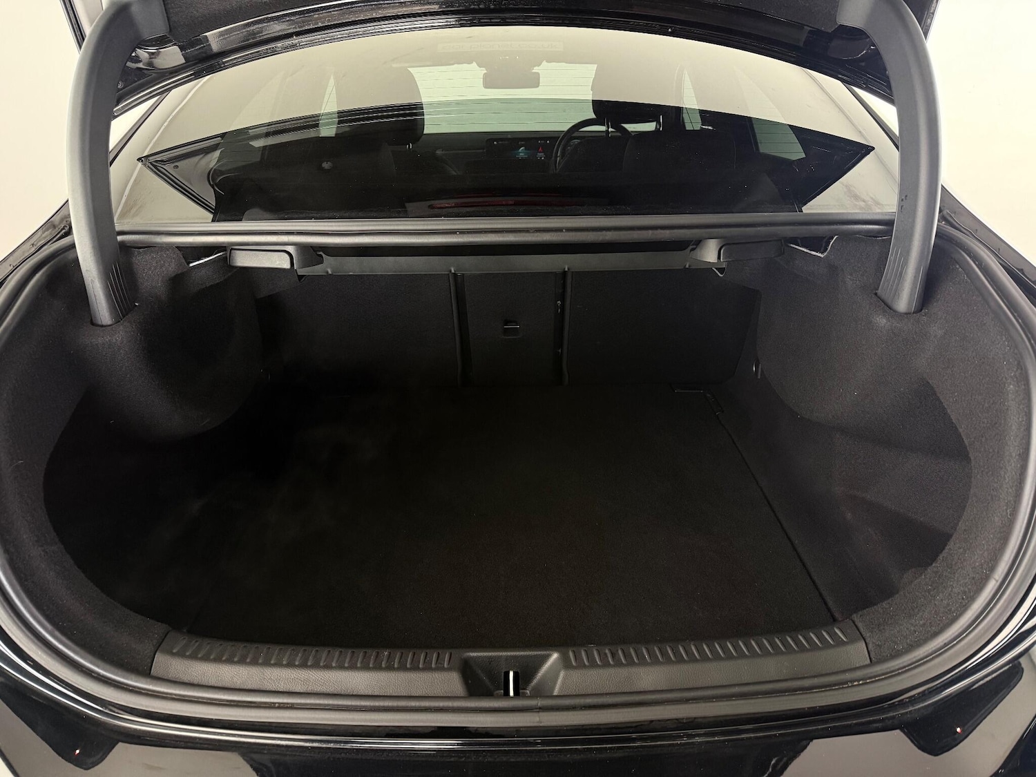 Used Mercedes-Benz A-Class 2019 for sale - 76467449: Photo 10