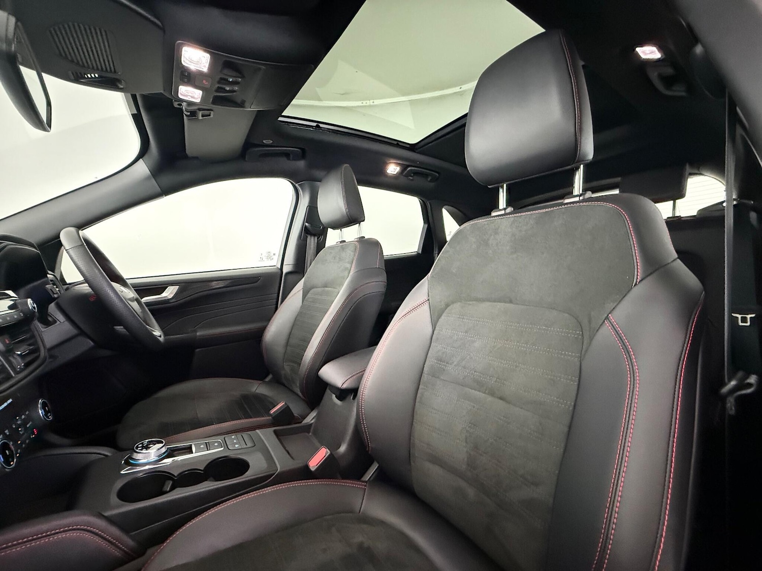 Used Ford Kuga 2023 for sale - 76466804: Photo 15