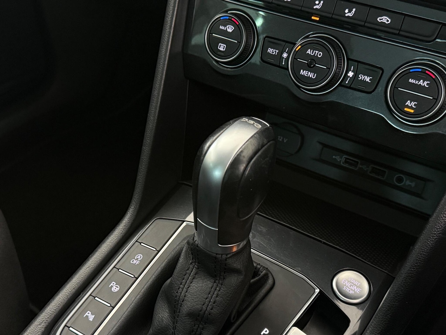 Used Volkswagen Tiguan 2019 for sale - 77217052: Photo 35