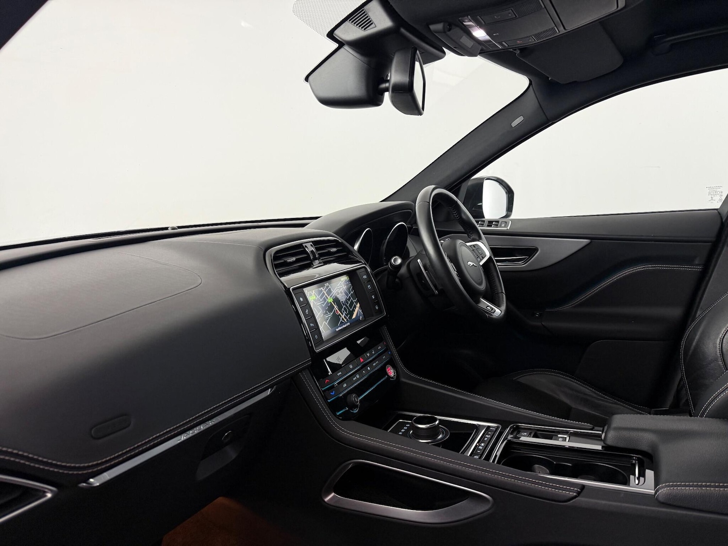 Used Jaguar F-Pace 2017 for sale - 77015745: Photo 17