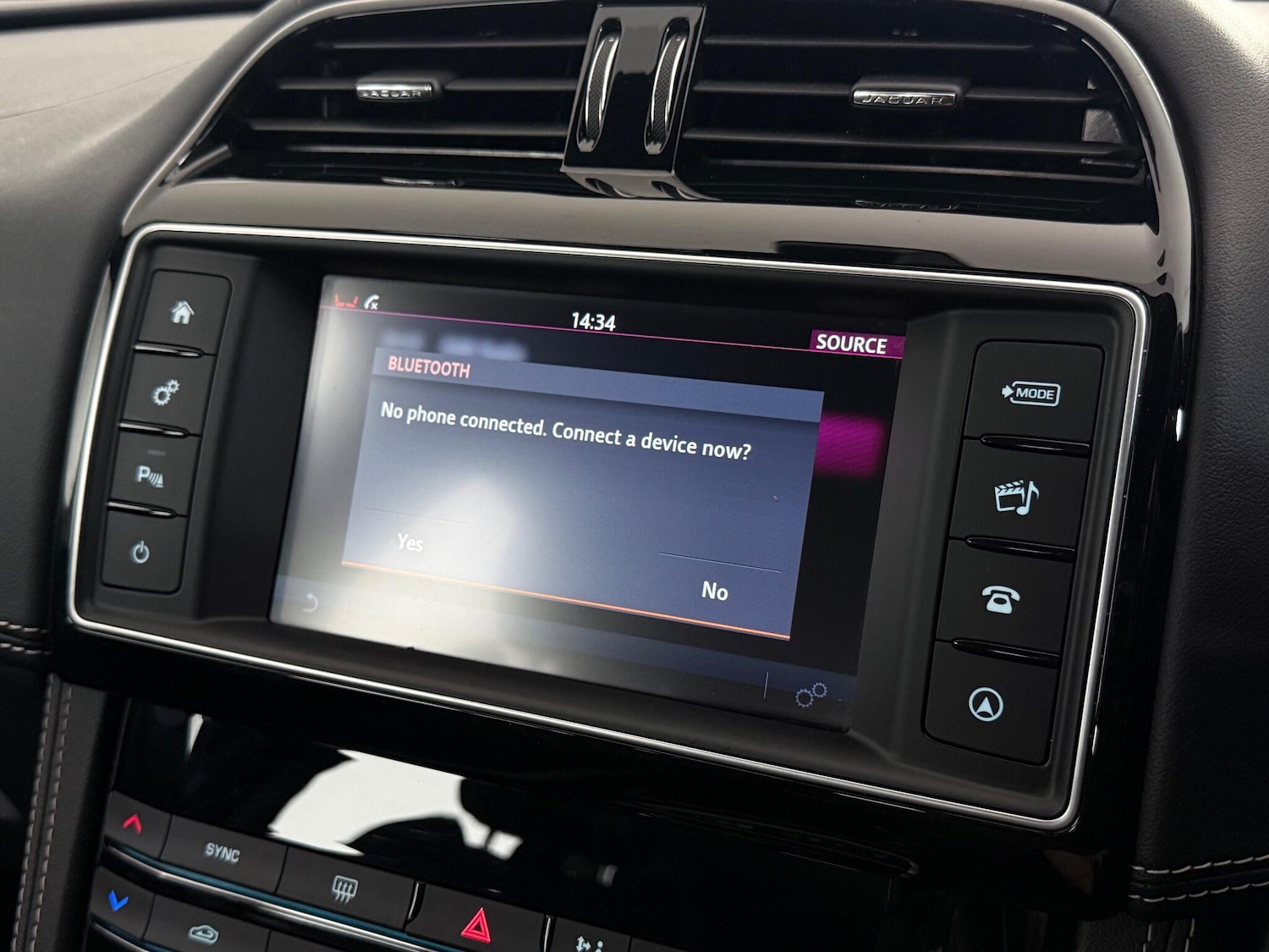 Used Jaguar F-Pace 2017 for sale - 77015745: Photo 28