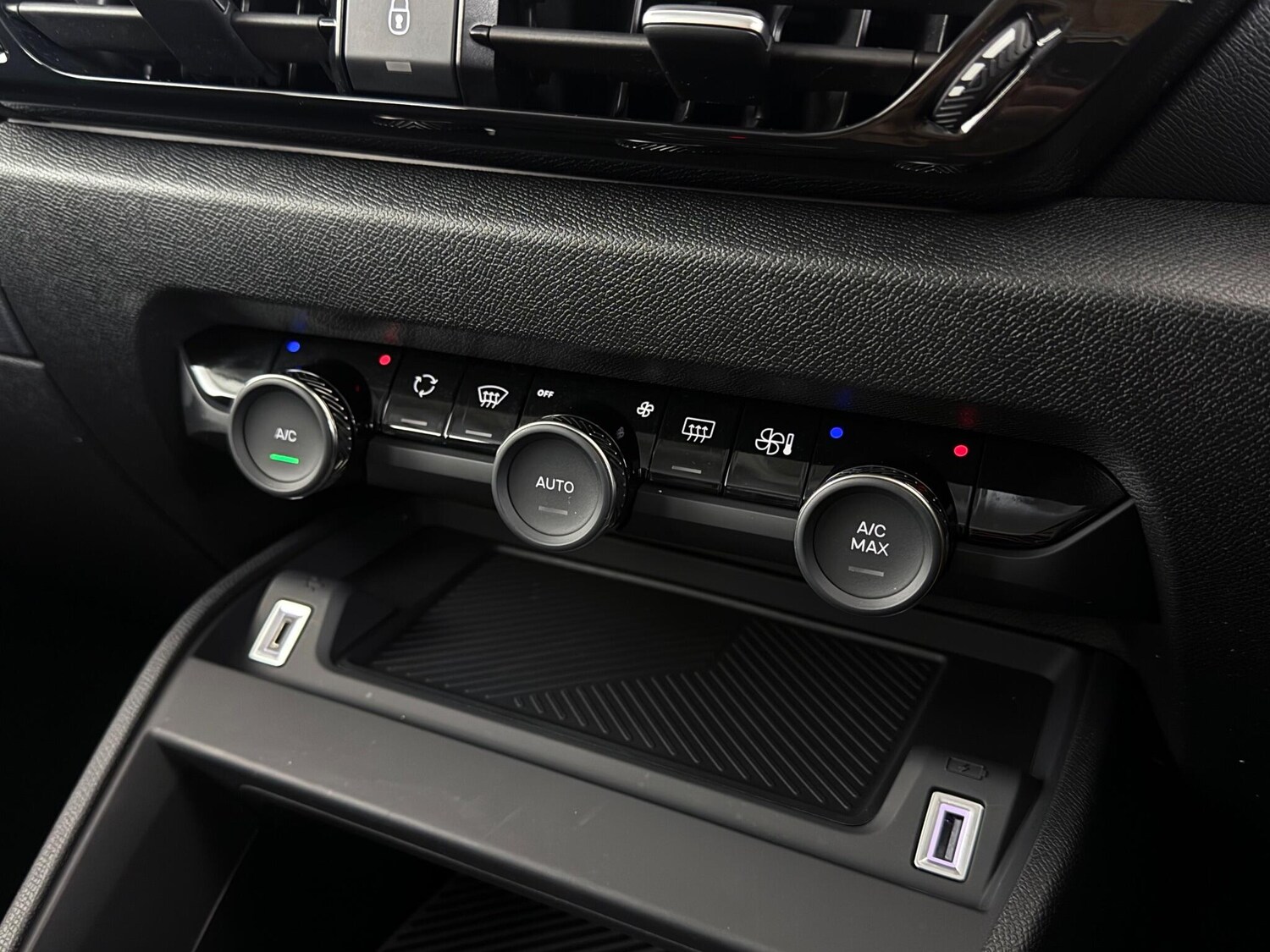 Used Citroen C4 2023 for sale - 77259637: Photo 35