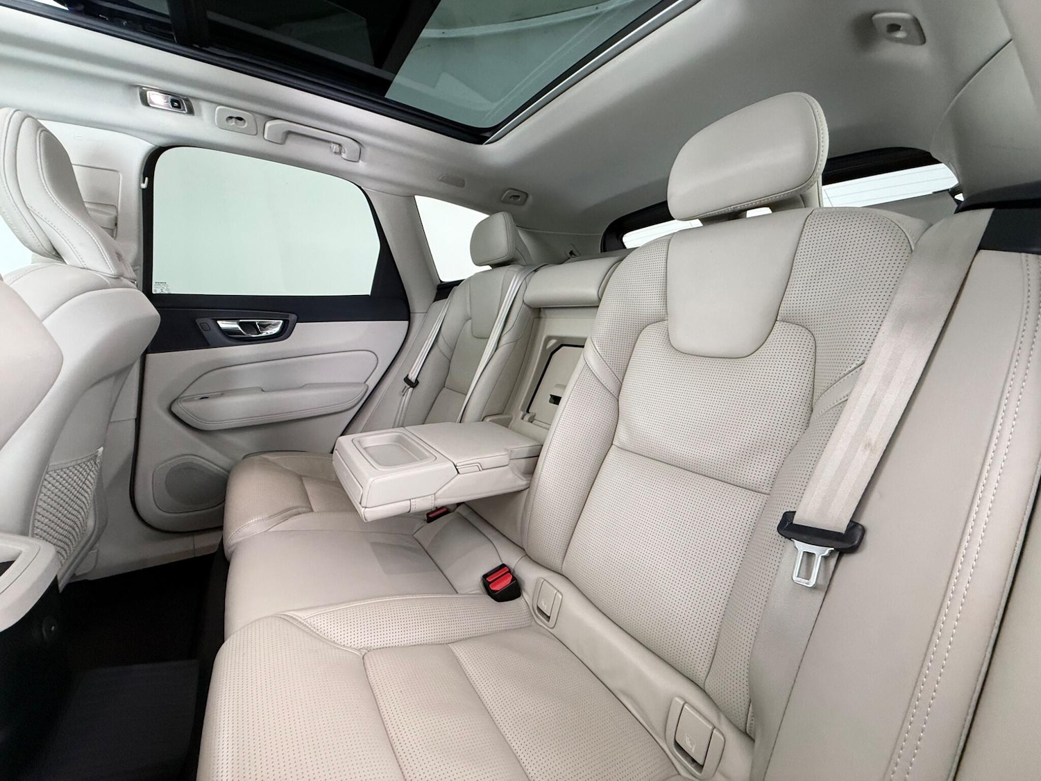 Used Volvo XC60 2021 for sale - 78012478: Photo 14