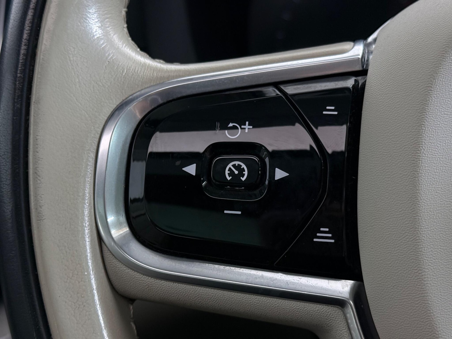 Used Volvo XC60 2021 for sale - 78012478: Photo 20