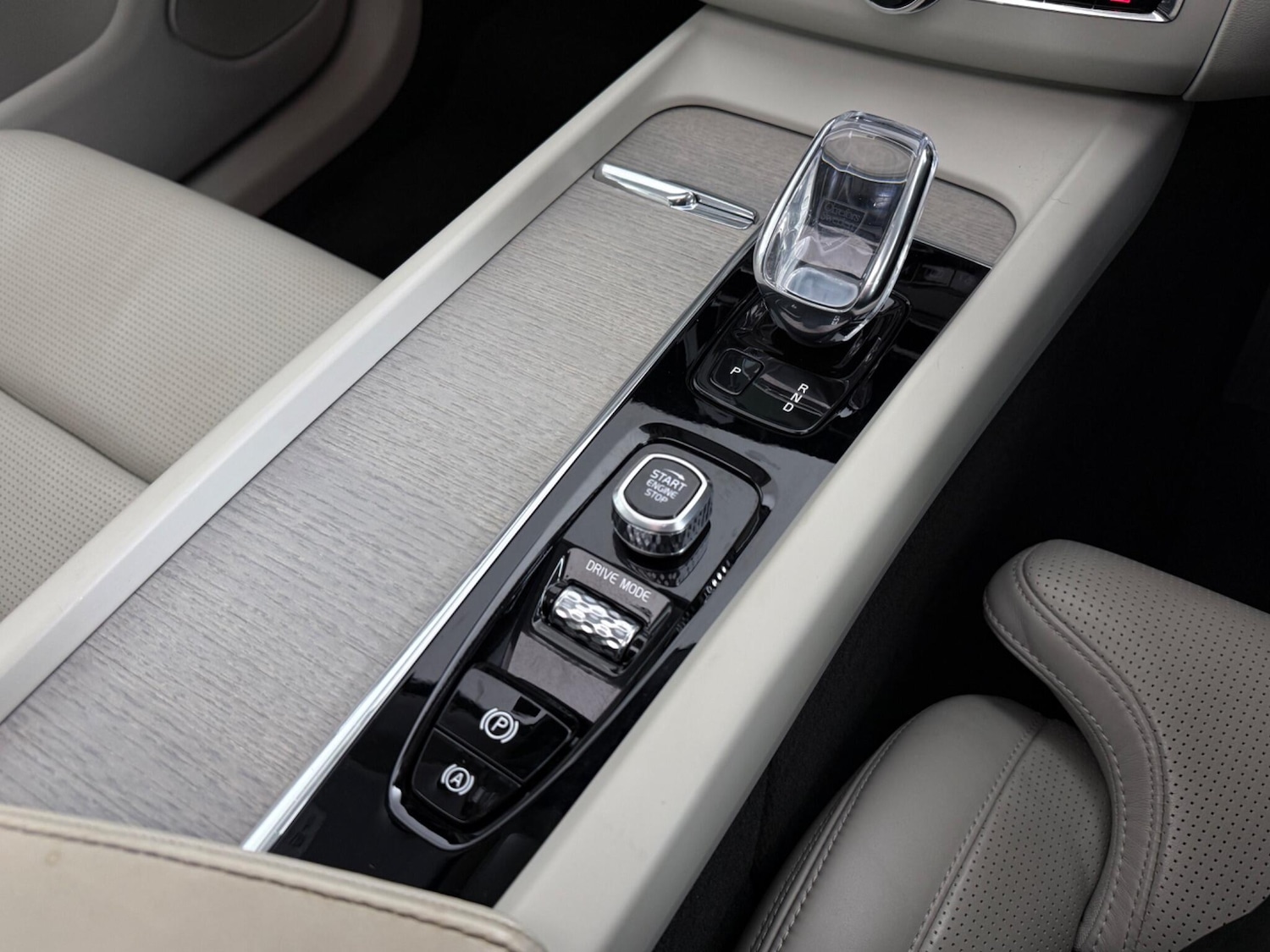 Used Volvo XC60 2021 for sale - 78012478: Photo 33