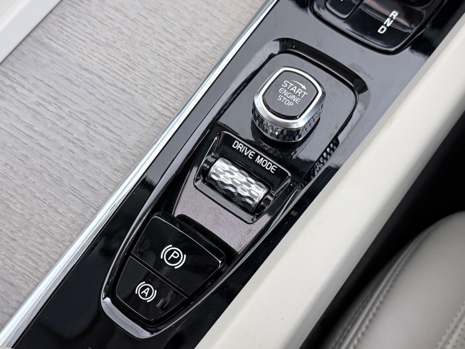 Used Volvo XC60 2021 for sale - 78012478: Photo 36