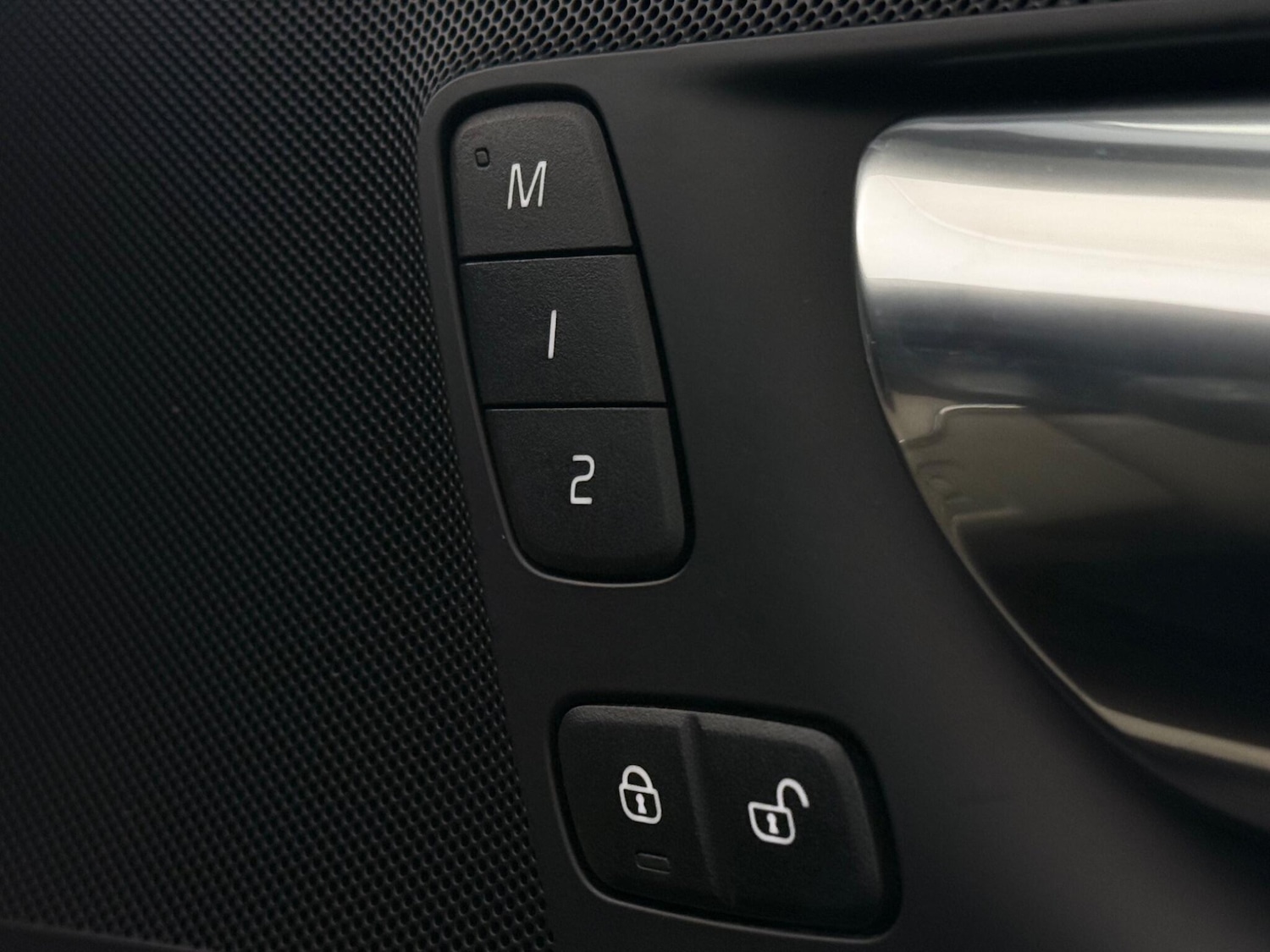 Used Volvo XC60 2021 for sale - 78012478: Photo 37