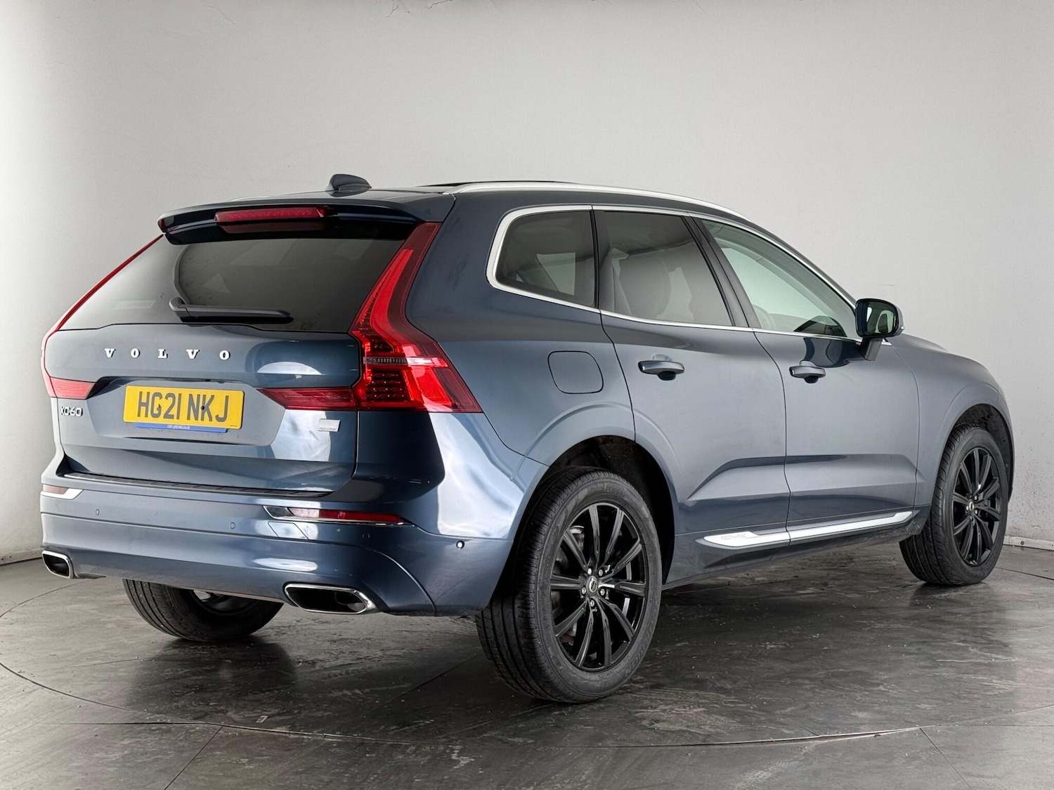 Used Volvo XC60 2021 for sale - 78012478: Photo 6